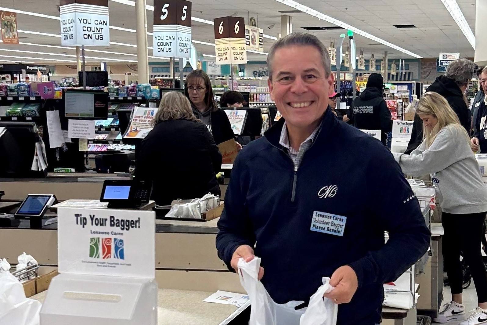Bagging for a Difference: Lenawee Cares Event Returns to Adrian Country Market November 21 Bagging for a Difference: Lenawee Cares Event Returns to Adrian Country Market November 21